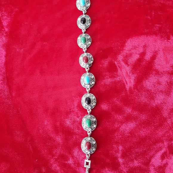 Bracelet - Picture 2 of 3